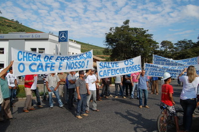 Manifestações em Realeza Café 3 - 01/07 - Portal Caparaó