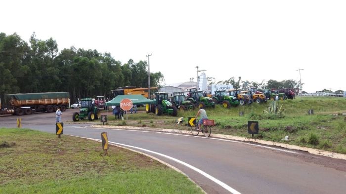 Protesto contra o emplacamento - Palmeira das Missões/RS