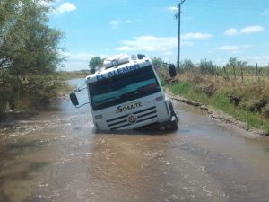 Atividade leiteira danificada em Córdoba, Argentina