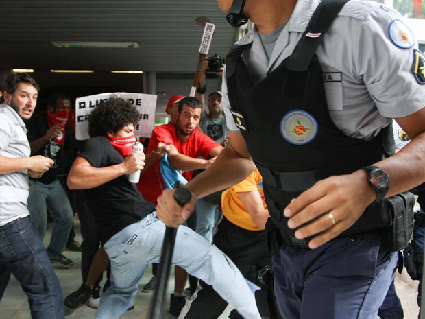 Invasão do MST ao Ministério da Agricultura - Fonte: G1