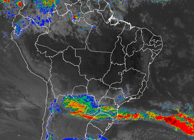 Imagem de satélite nesta terça-feira (02) em todo o Brasil - Fonte: Inmet