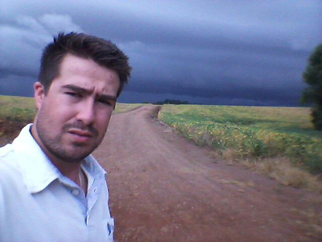 Imagem do dia - Chuvas em Renascença (PR). Enviado pelo Técnico Agrícola Jonatan Tayllel Soares