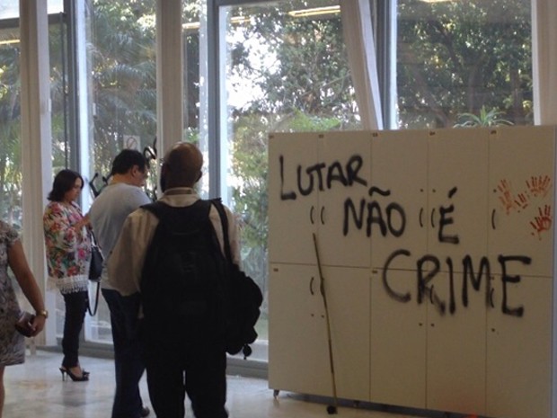 Invasão do MST ao Ministério da Agricultura - Fonte: G1