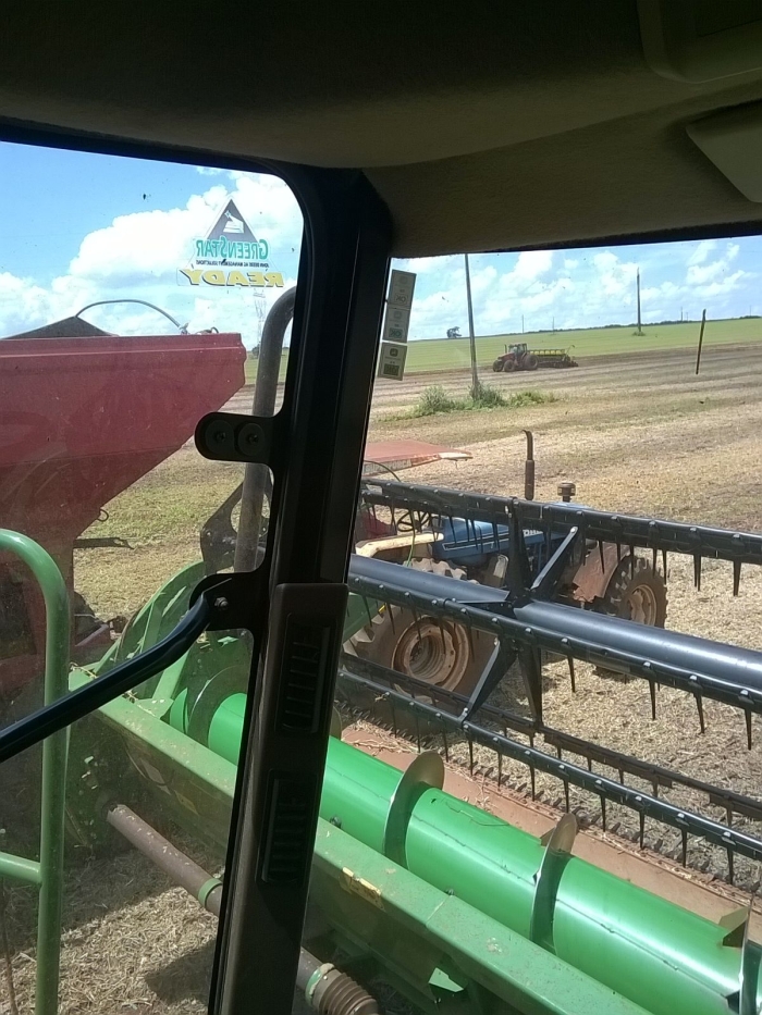 Imagem do dia - Colheita de soja em Rio Verde (GO), dos produtores José Neto e Jairo Wilson