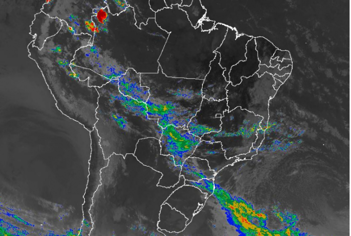 Imagem de satélite nesta segunda-feira (26) em todo o Brasil - Fonte: Inmet