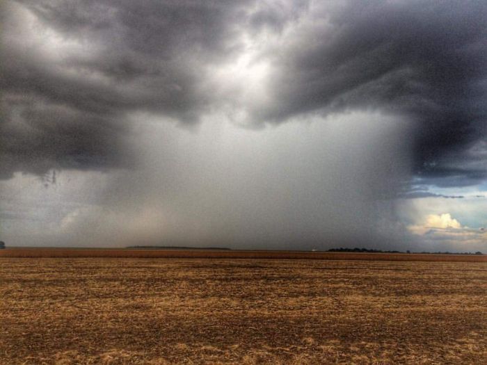 Imagem do dia - Chuva em Sorriso (MT). Enviado por Marcelo Brondani