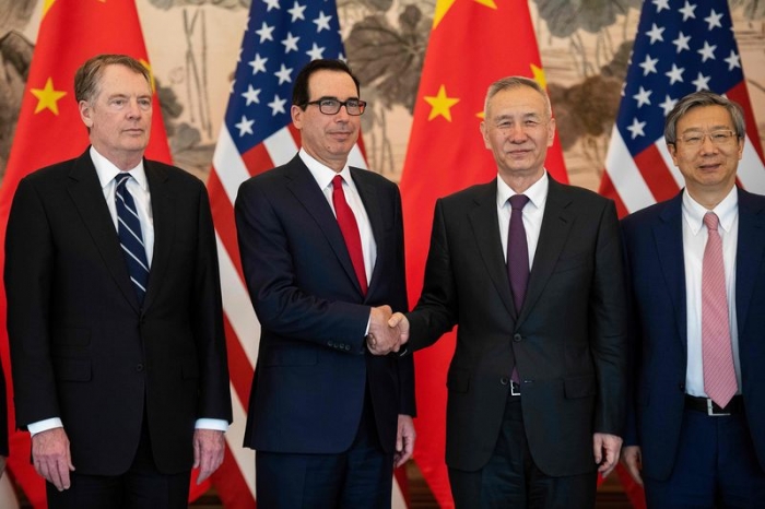 Executivos chineses e americanos