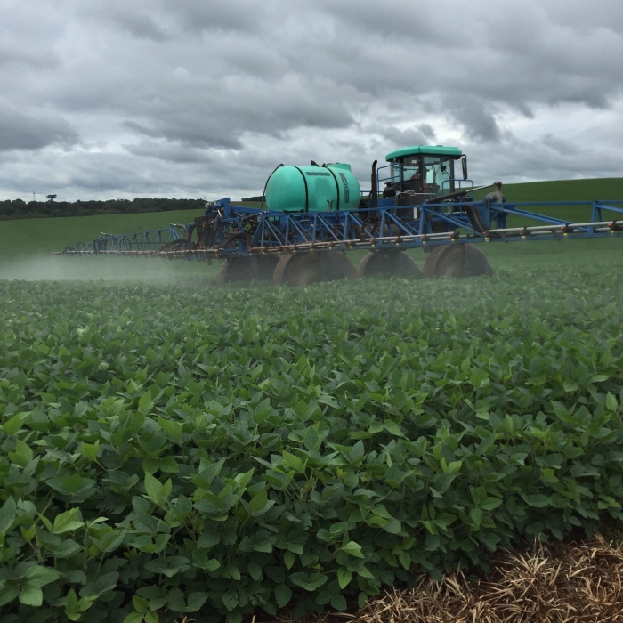 Imagem do dia - Aplicação de fungicida em Nonoai (RS). Enviado por George André Tremea