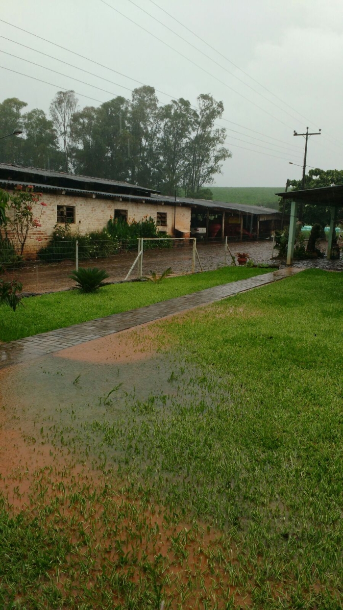 Imagem do dia - Chuva em Frederico Westphalen (RS)