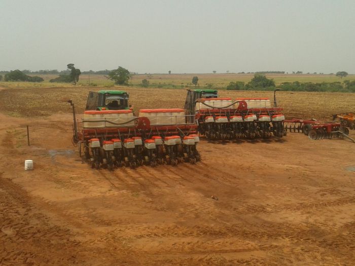 Imagem do dia - Plantio de soja em José Bonifácio (SP). Enviado por Marcos Paulo