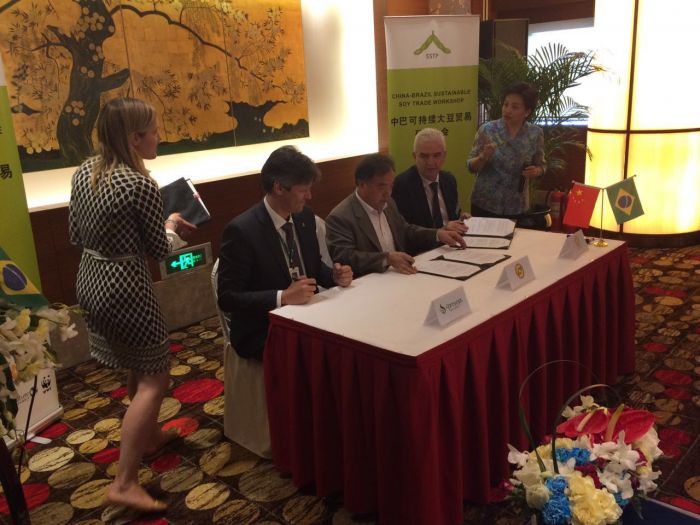 Abiove e Aprosoja MT assinam parceria com a China Soybean Industry Association