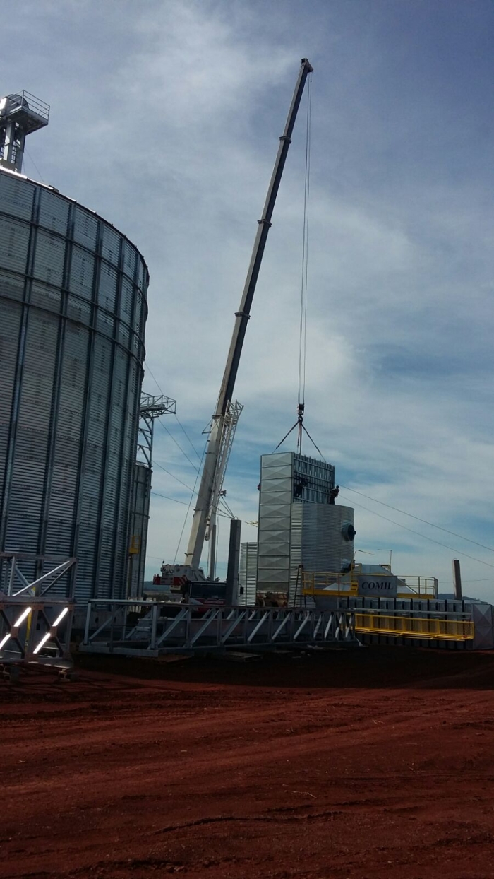 Imagem do dia - Silo em Pranchita (PR), enviado pelo produtor Flavio Irber